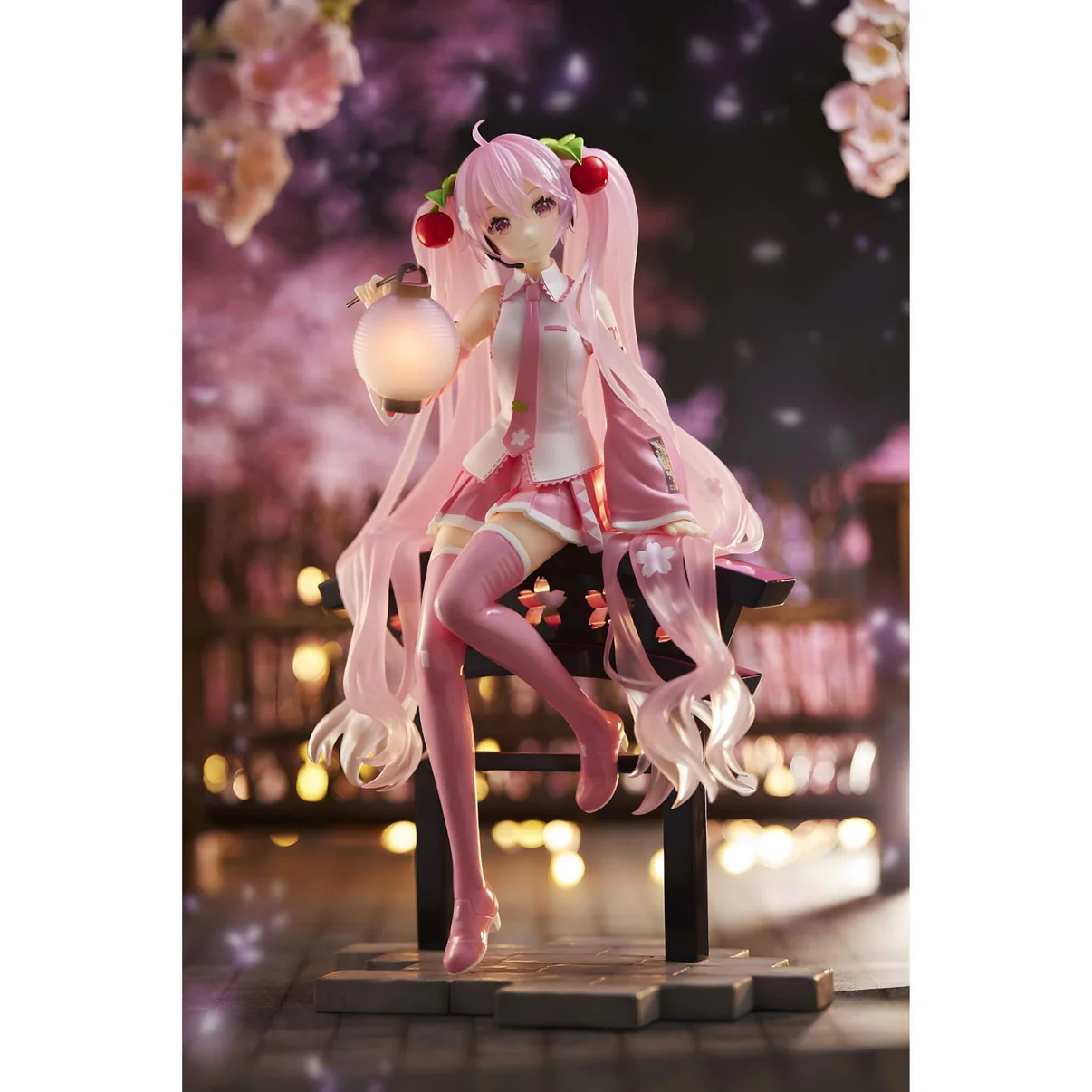 Фігурка Hatsune Miku AMP+ Cherry Blossom Lantern Ver.
