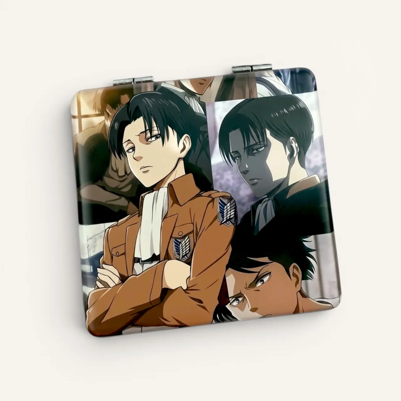 Аніме люстерко Леві (Levi) - Атака титанів (Attack on Titan), 7 см
